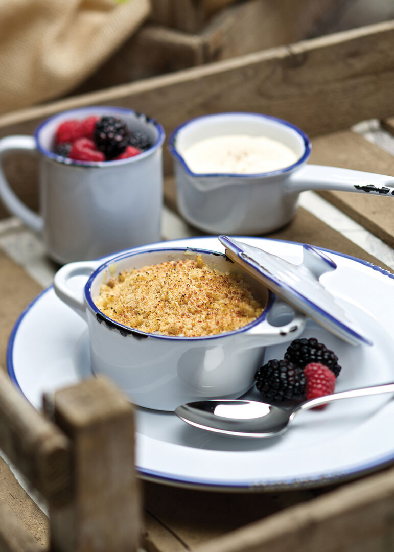 white enamel dishes serving breakfast 